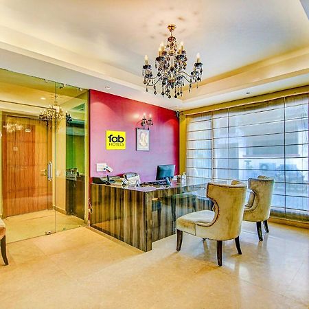 FabHotel Cotts Villa Nuova Delhi Esterno foto