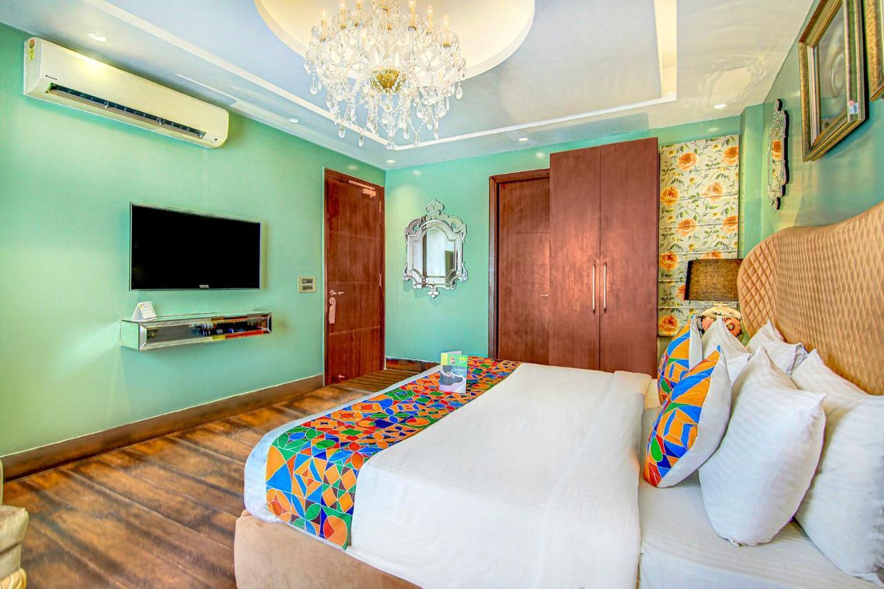 FabHotel Cotts Villa Nuova Delhi Esterno foto