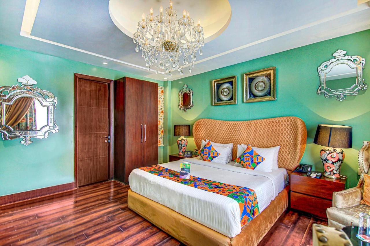 FabHotel Cotts Villa Nuova Delhi Esterno foto
