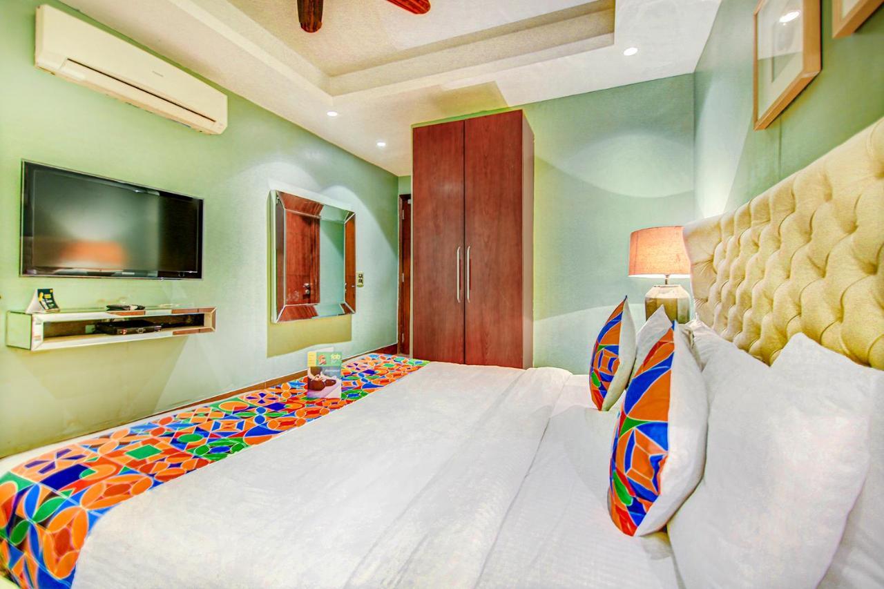 FabHotel Cotts Villa Nuova Delhi Esterno foto